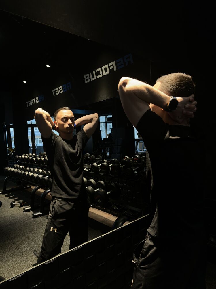  Frankfurt am Main,   Nicat, 22 ,   ,   