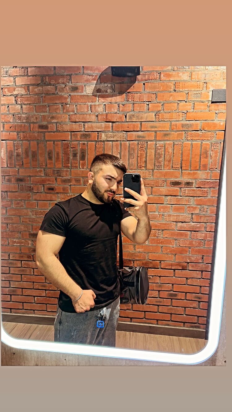  35602908  , 23 ,    