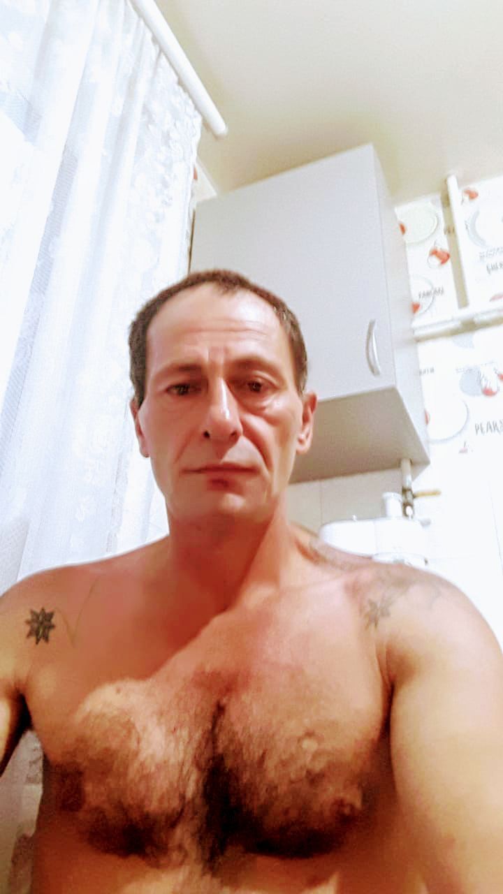  28768918  , 51 ,    