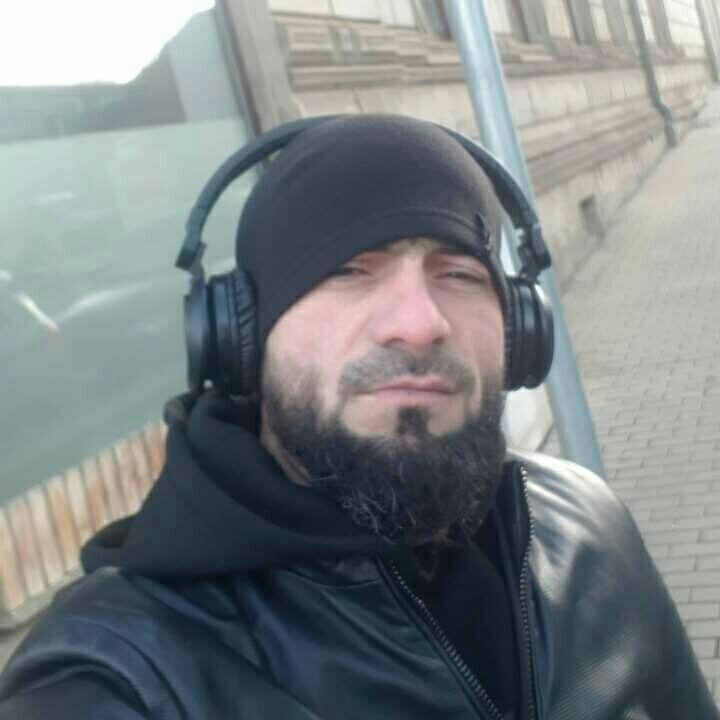  23883558  Bakar, 39 ,    Allendorf