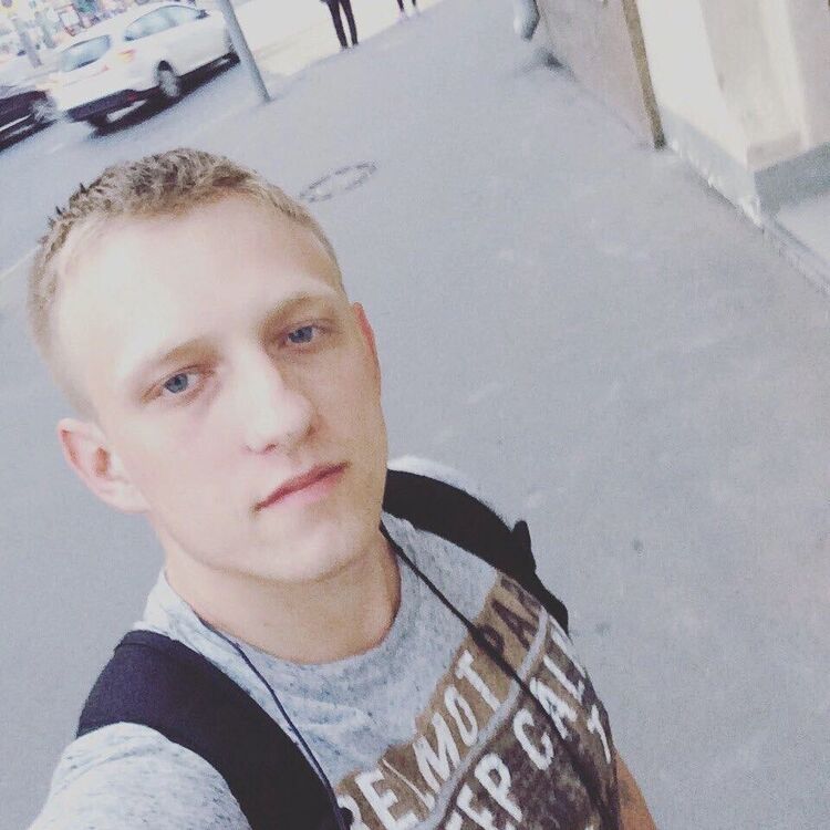  42501628  , 30 ,    