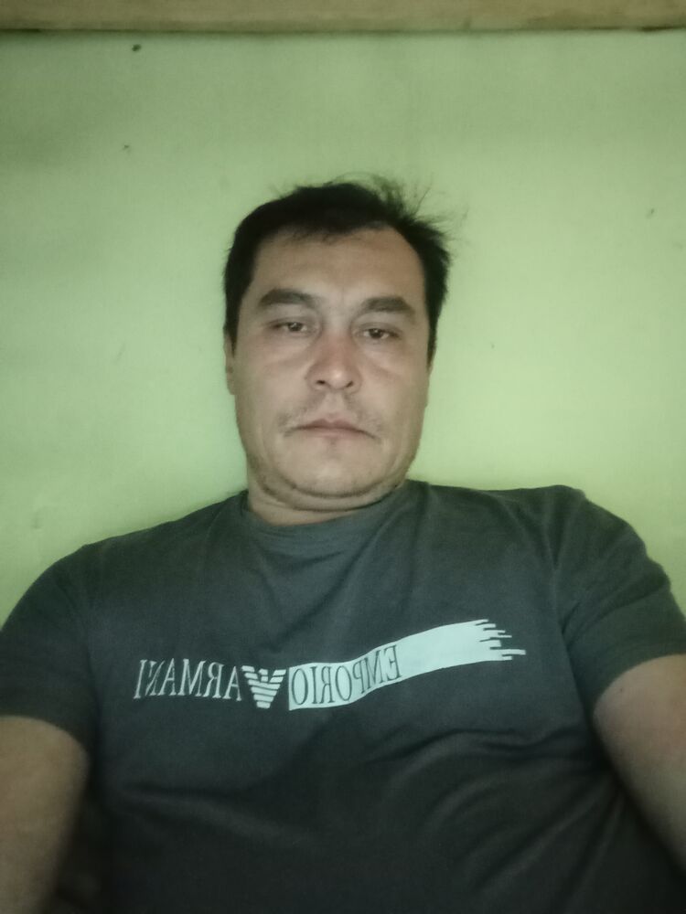  42121878  Shavkat, 43 ,    