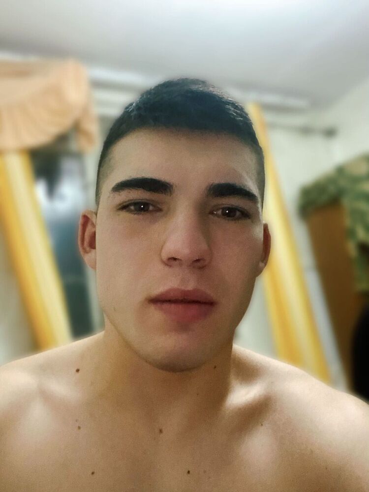  40627708  , 22 ,    --