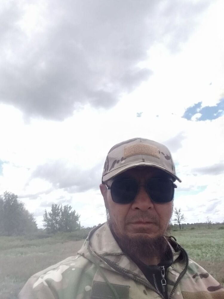  44147748  , 51 ,    