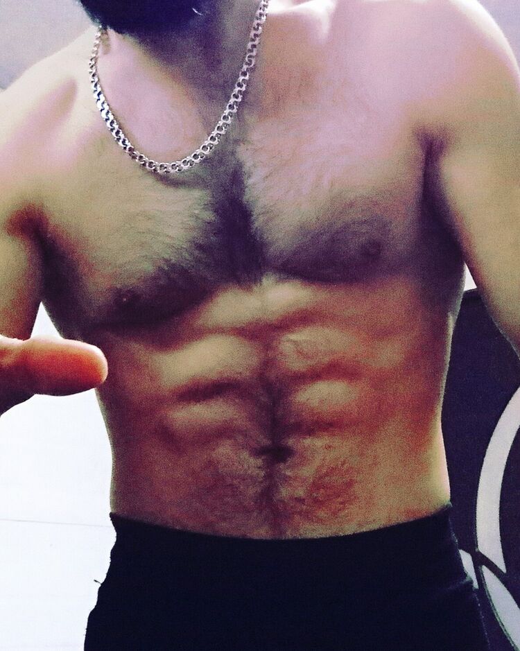  ,   Alisheyx, 32 ,   