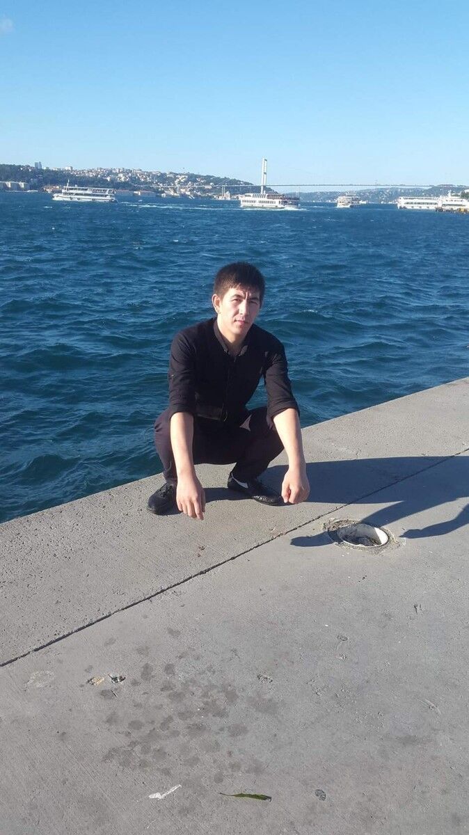  14487808  Sardorbek, 32 ,    