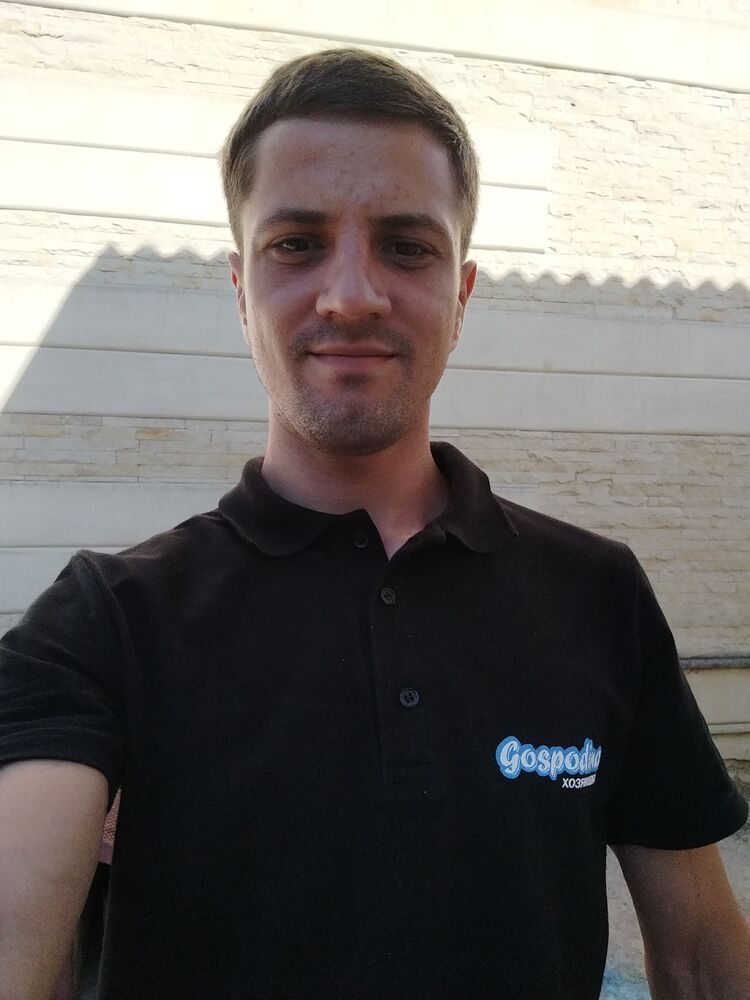  ,   Marin, 32 ,   c 