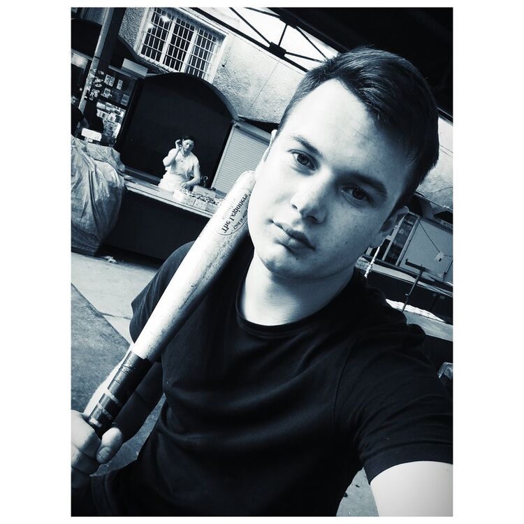  ,   Keksik, 27 ,   ,   