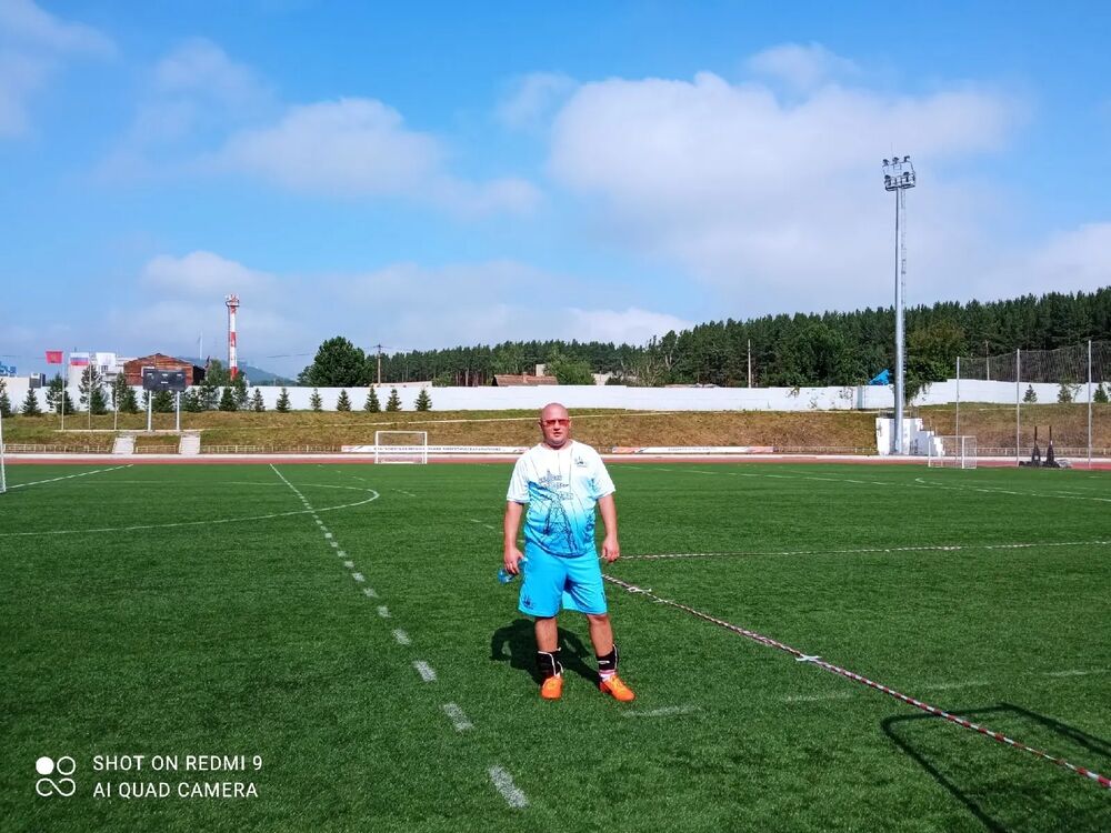  ,   Ruslan, 40 ,   ,   , c 