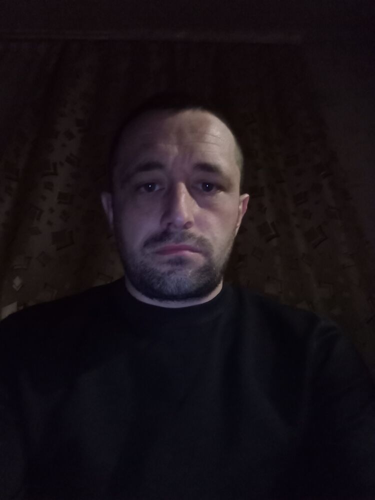  50410758  , 33 ,    