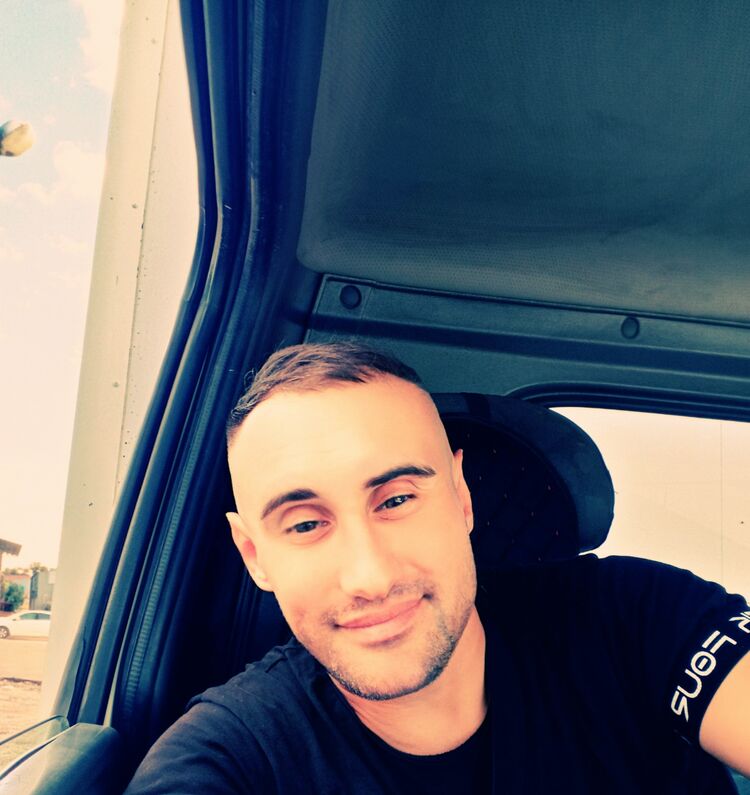  52125088  , 37 ,    Deleted