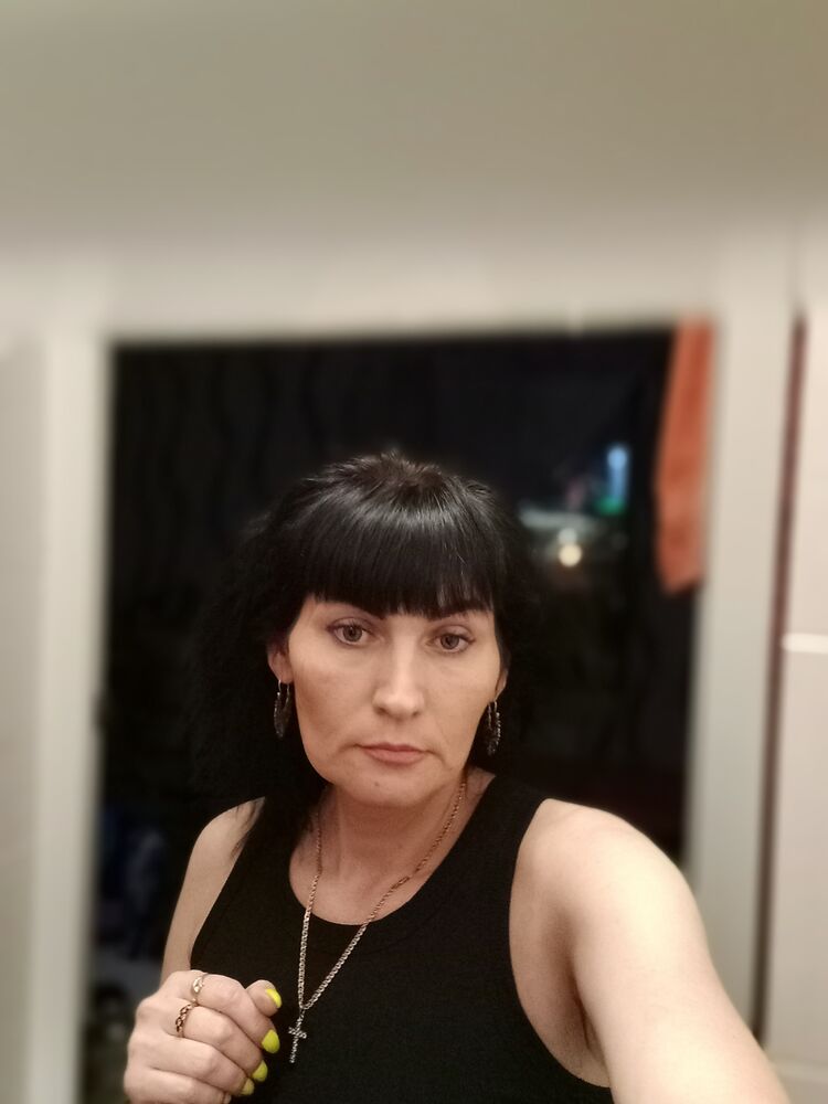  44737298   , 42 ,    