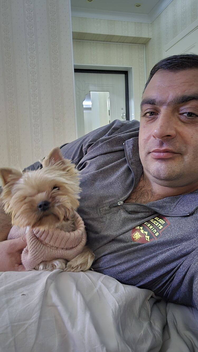  ,   Grisha, 39 ,   ,   