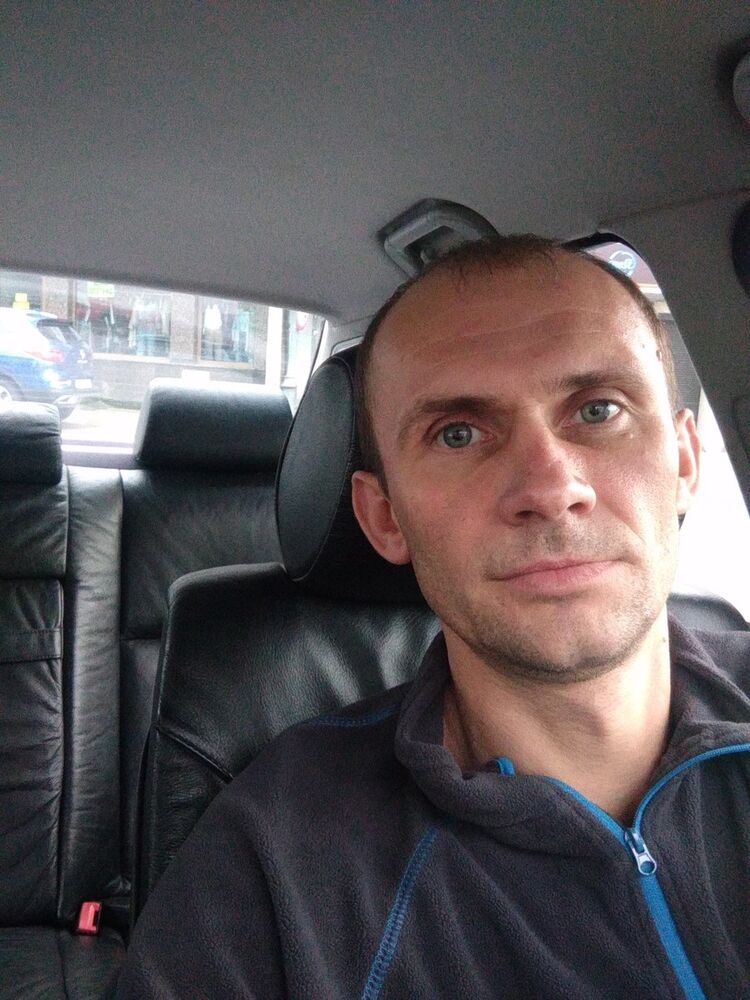  18184738  Aleksandr, 44 ,    Warszawa