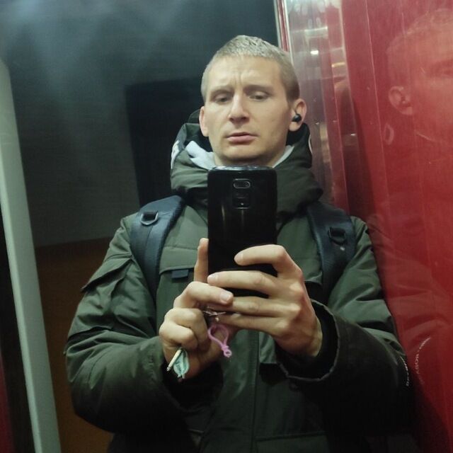  37402978  Ruslan, 31 ,    Teplice