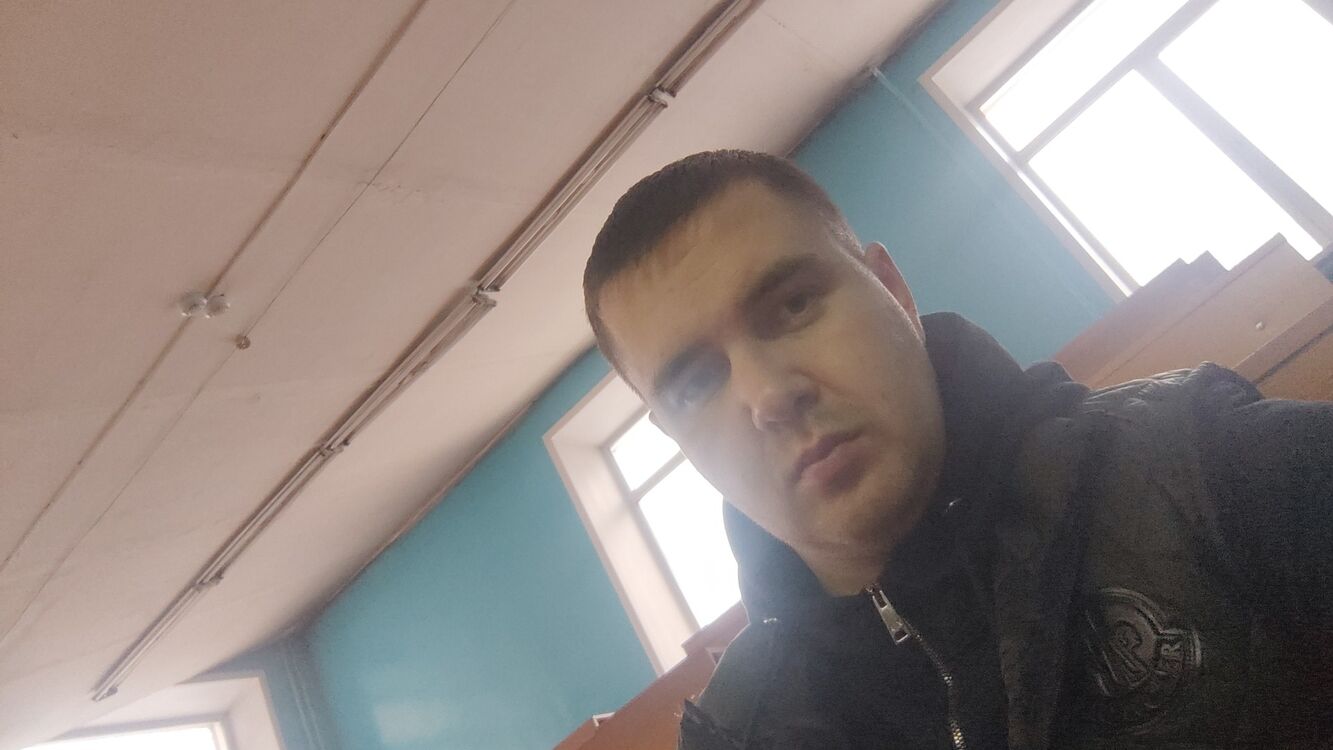  48831118  , 31 ,    