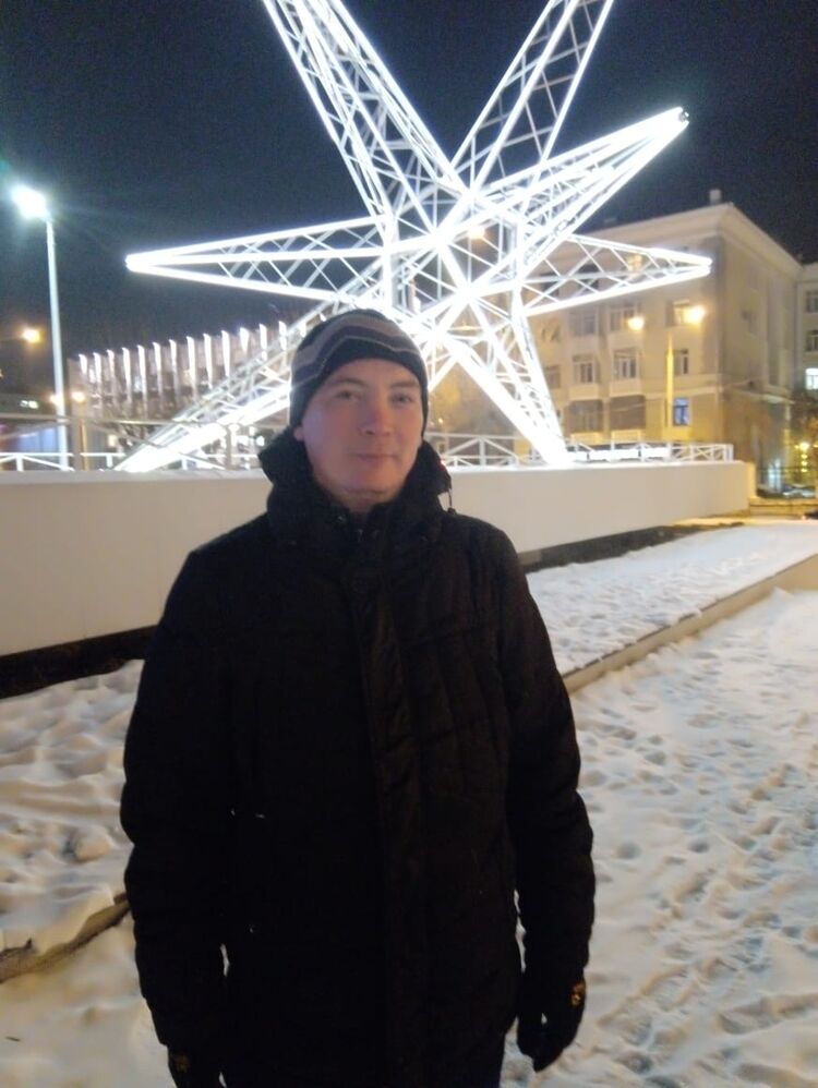  ,   Anton, 39 ,   ,   , c 