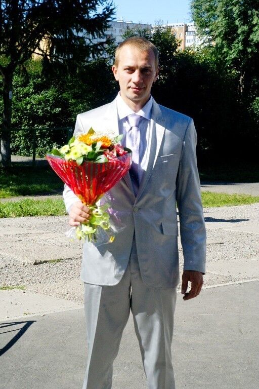  8262598  Aleksandr, 37 ,    