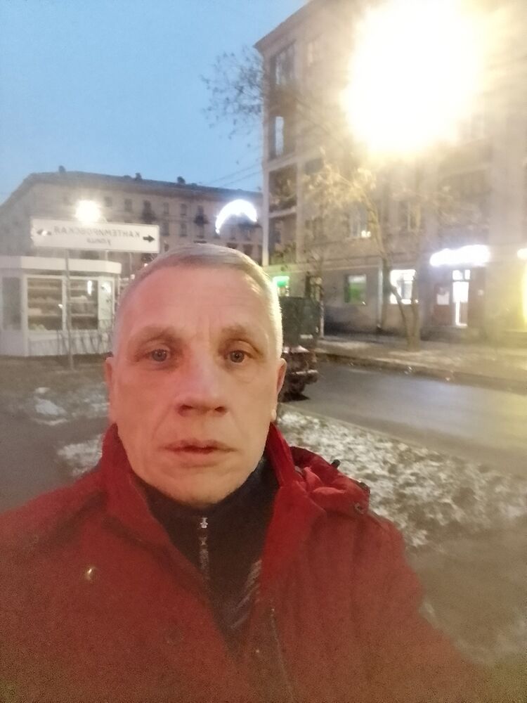  51953898  , 61 ,    -