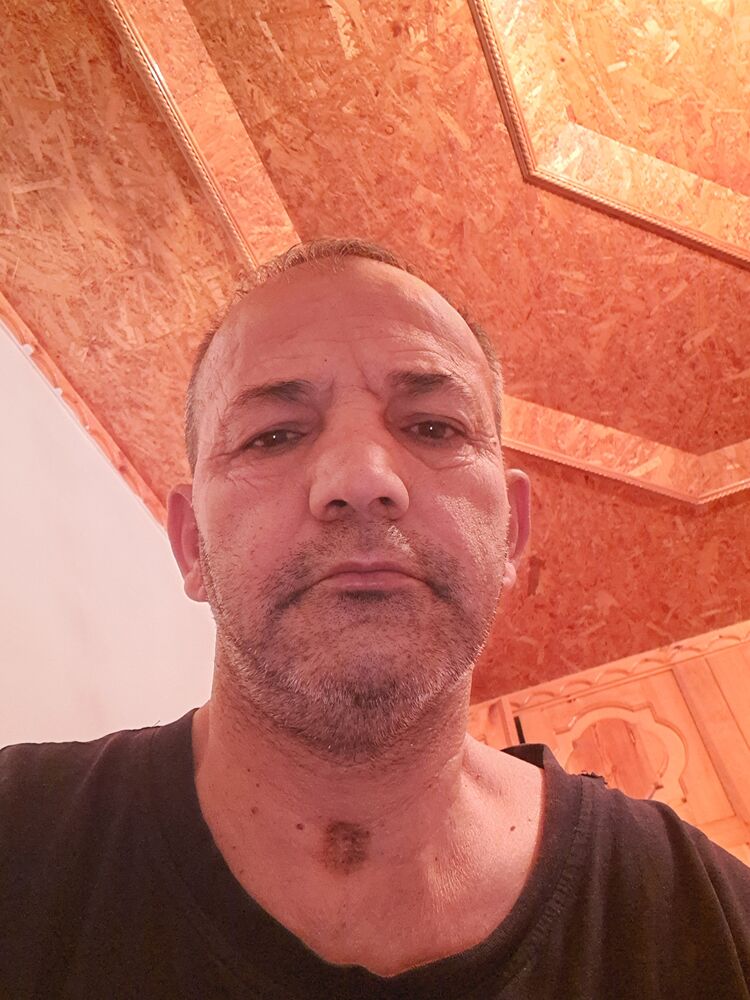  48578958  , 43 ,    