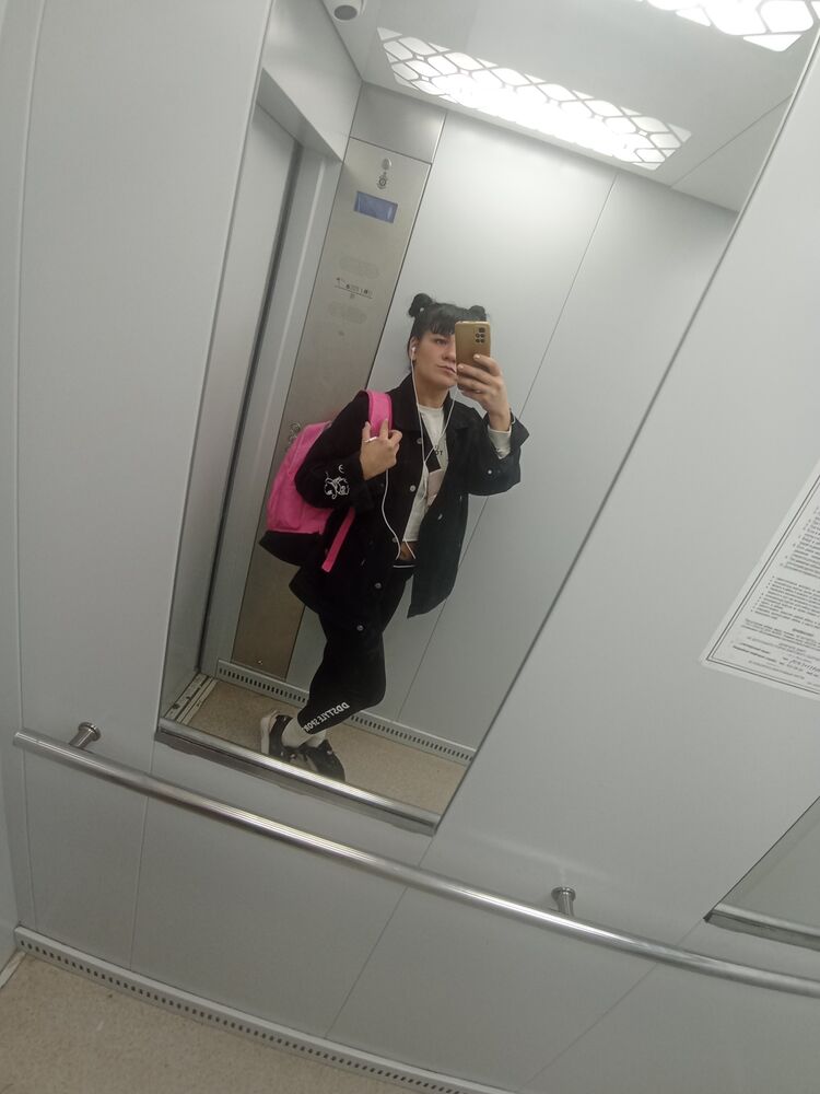  47029198   , 32 ,    