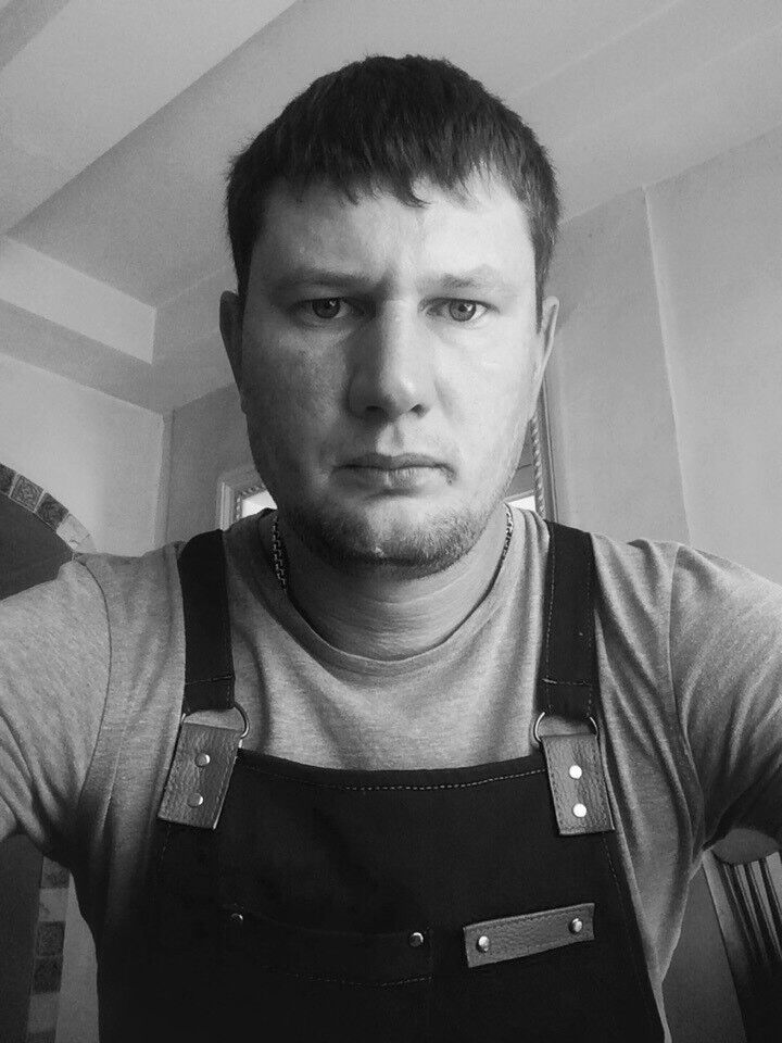  ,   Evgenyi, 37 ,   ,   , c 