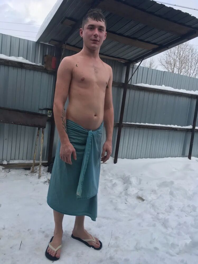  28382118  , 33 ,    