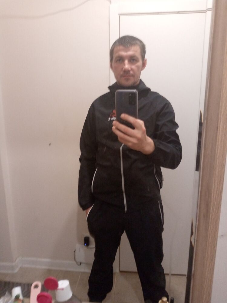  ,   , 37 ,   ,   