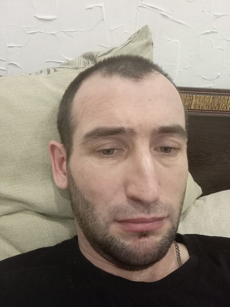  27022098  , 39 ,    
