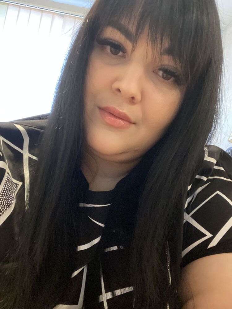  ,   Olena, 27 ,  