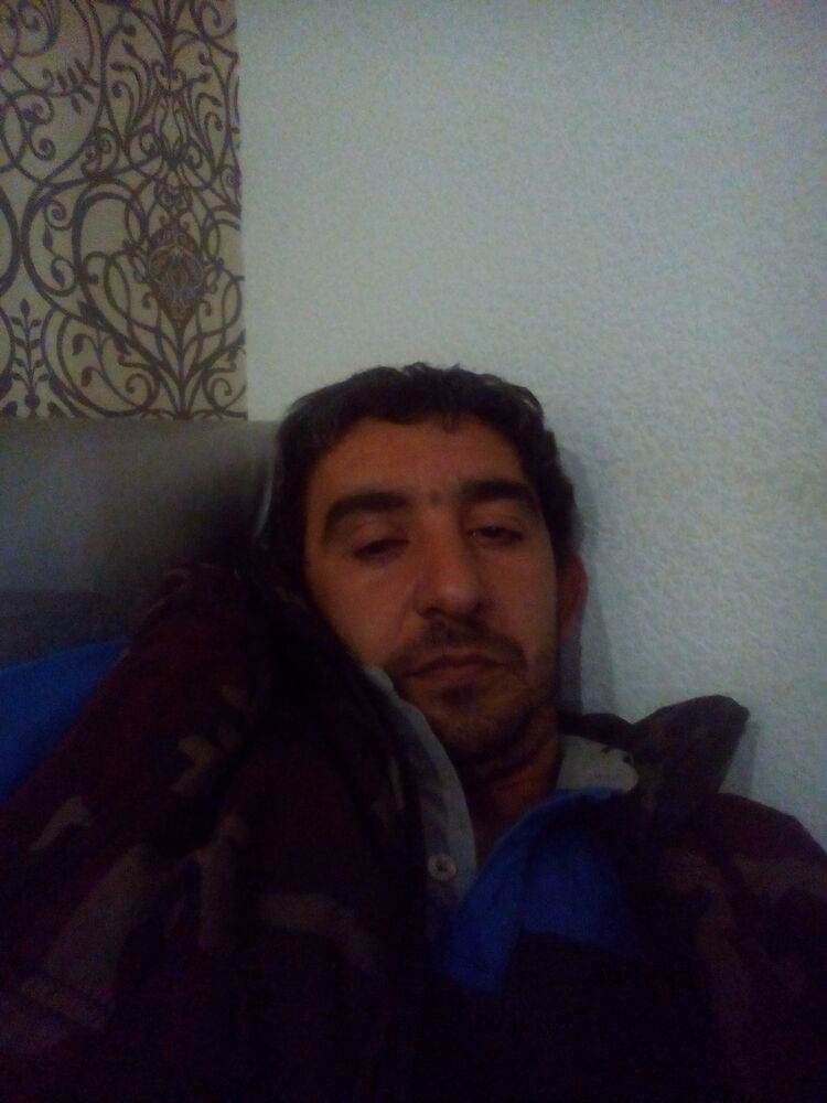  18529748  , 40 ,    
