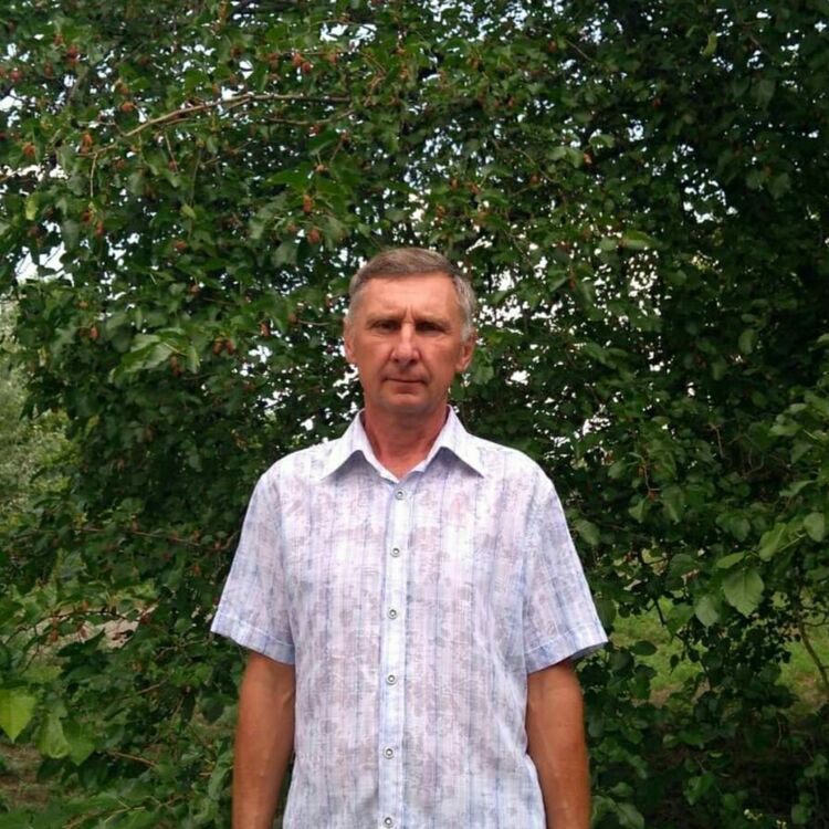  ,   Leonid, 56 ,   ,   