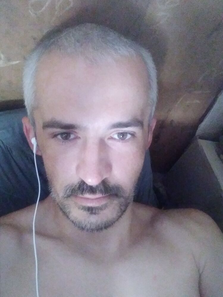  44957298  , 40 ,    