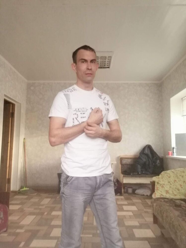  49533628  , 41 ,    