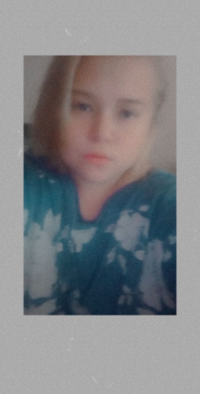  27594208  , 22 ,    