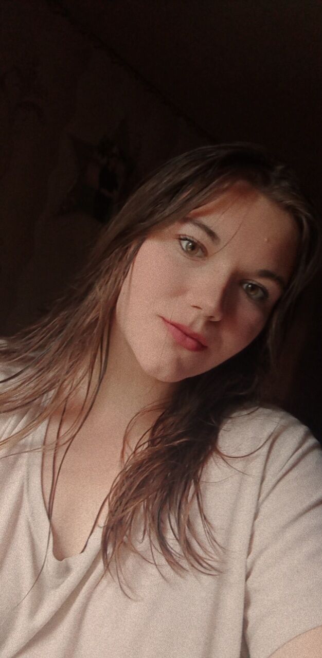 Фото 37217208 девушки Юля, 19 лет, ищет знакомства в Новохоперске
