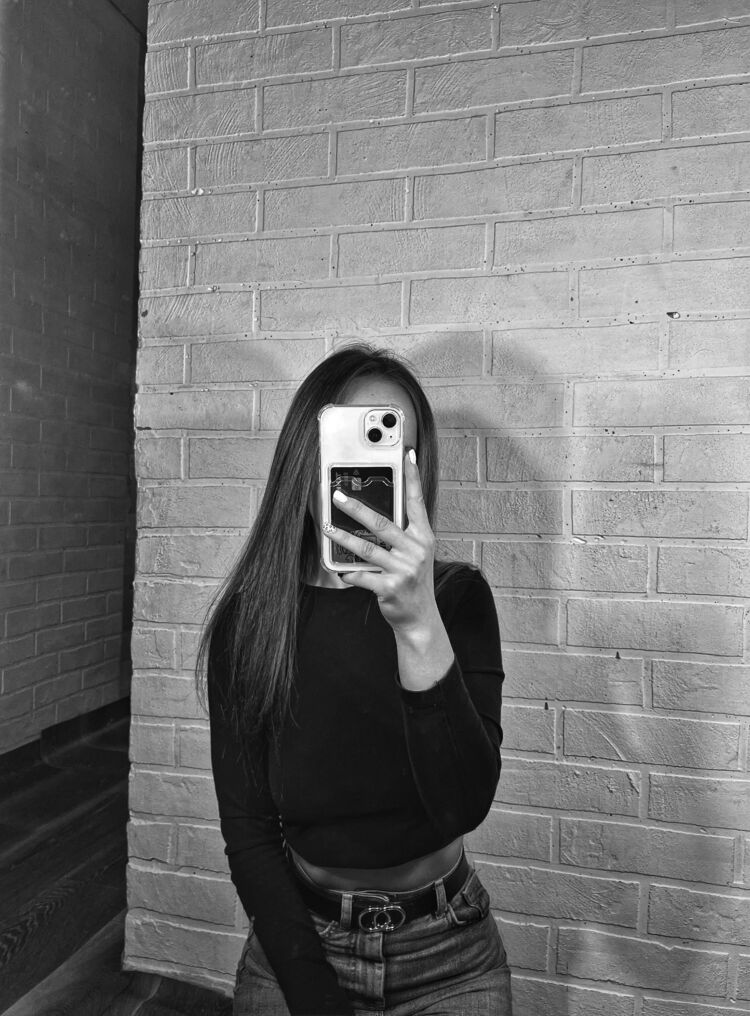  ,   Vladlena, 26 ,   ,   