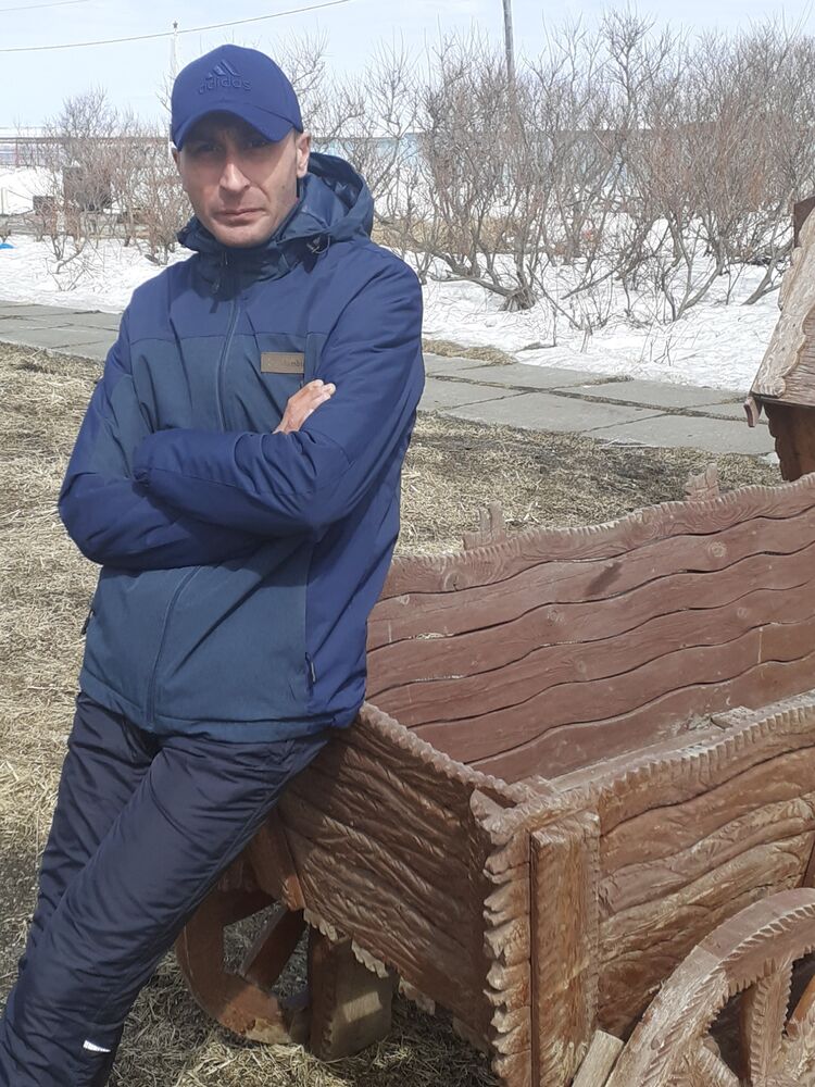  30606748  , 39 ,    