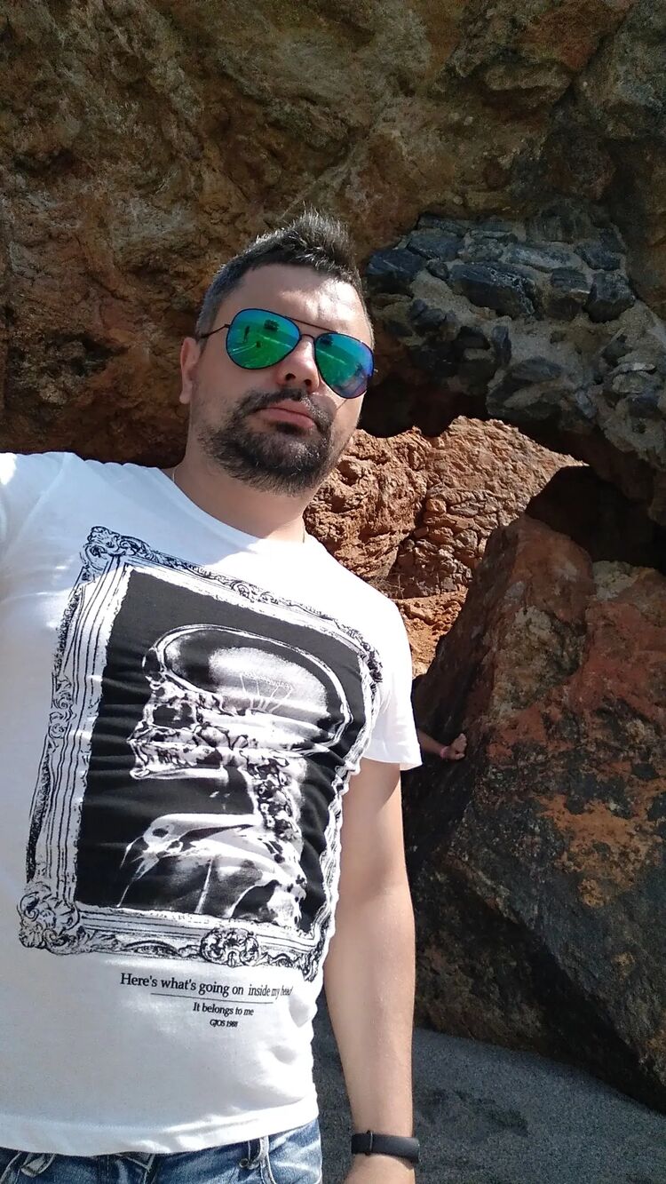  ,   Vova, 39 ,   ,   