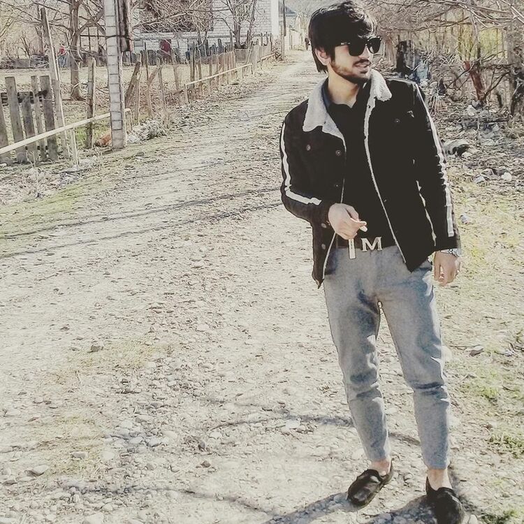  ,   AnaRRyy, 24 ,   ,   , c 
