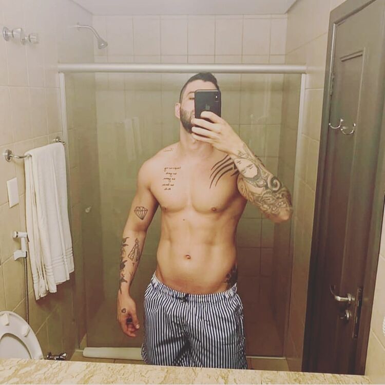  18937798  Willy, 34 ,    