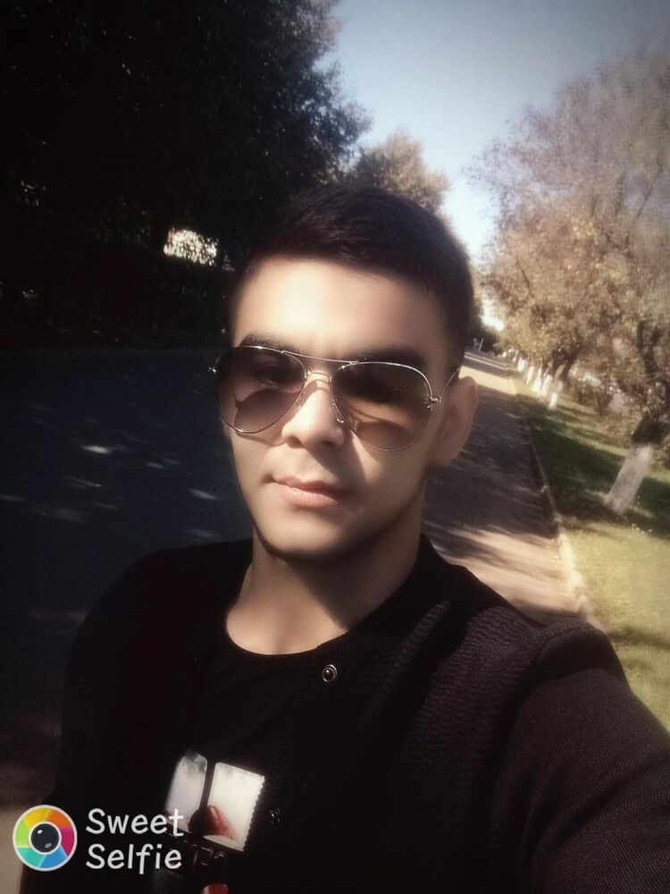   ,   Joni, 29 ,   