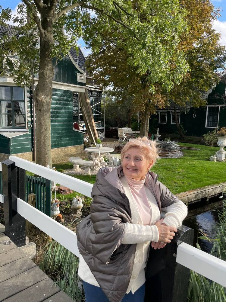  Chorzow,   , 58 ,   ,   
