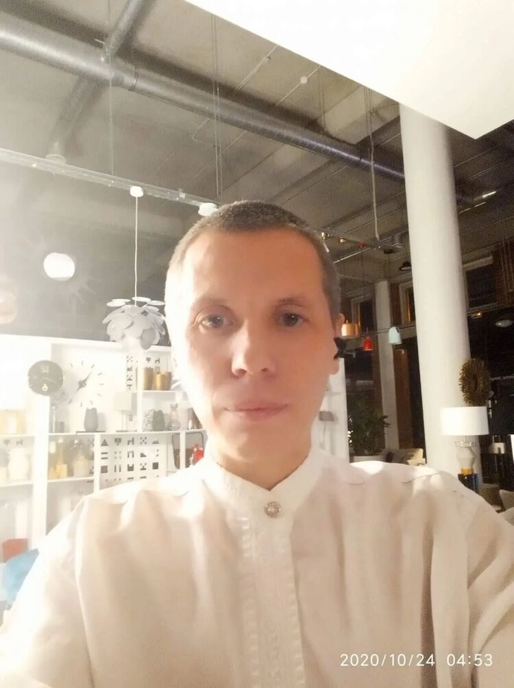  32294628  , 42 ,    