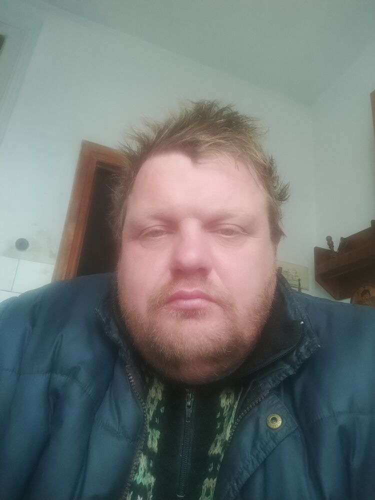 48663288  , 39 ,    