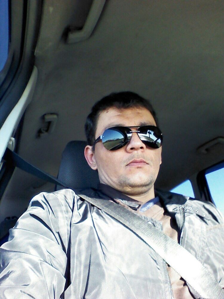  9841928  , 45 ,    
