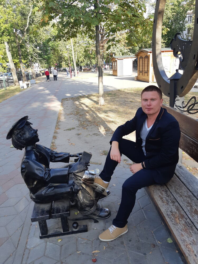  ,   Oleg, 35 ,     , c 