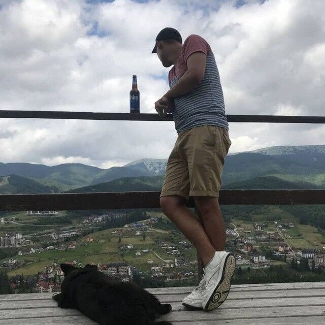  18106008  , 26 ,    -