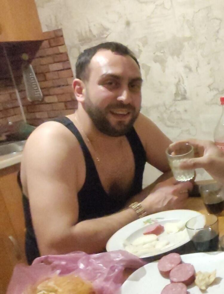  50964818  , 33 ,    