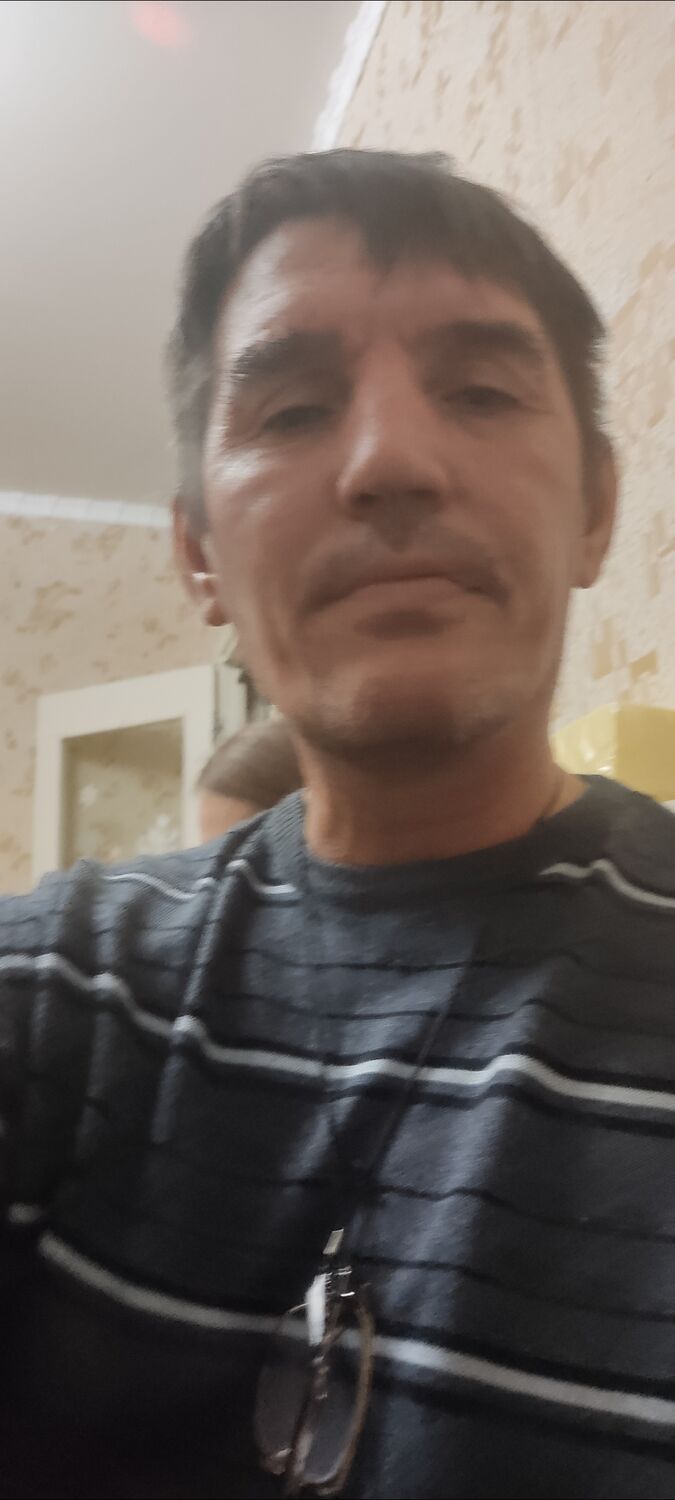  33184848  Arif, 54 ,    
